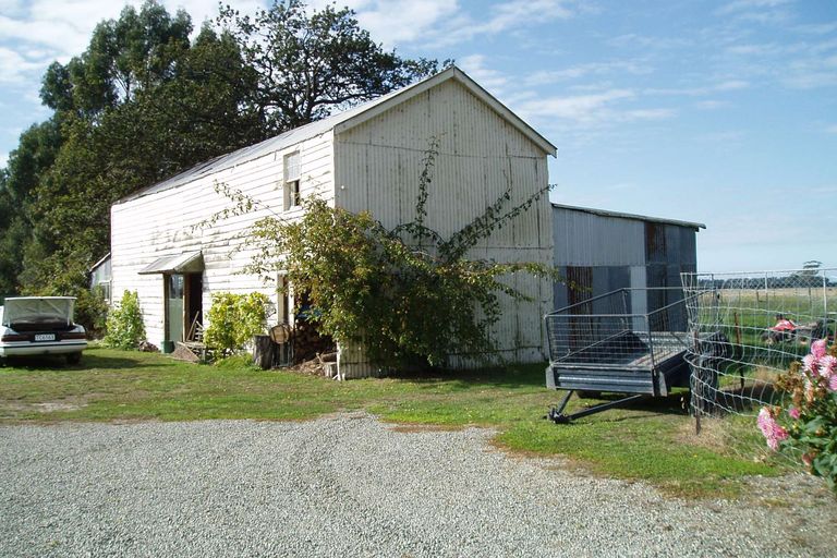 Photo of property in Belvoir House, 169 Mcnamaras Road, Waimate, 7979