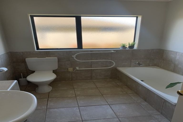 Photo of property in 699 Gloucester Road, Papamoa Beach, Papamoa, 3118