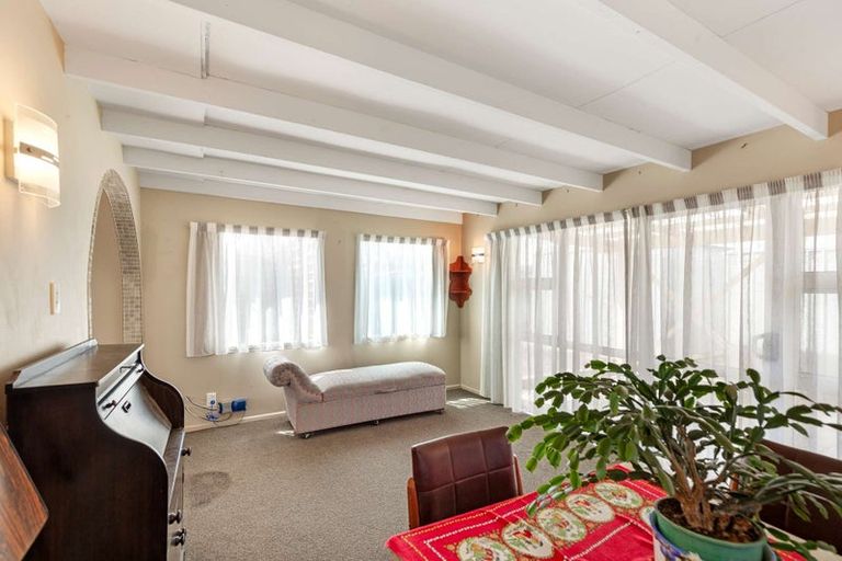 Photo of property in 38 Manuka Street, Castlecliff, Whanganui, 4501