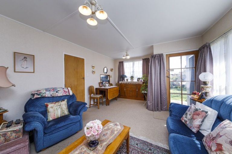 Photo of property in 30a Cargill Avenue, Feilding, 4702