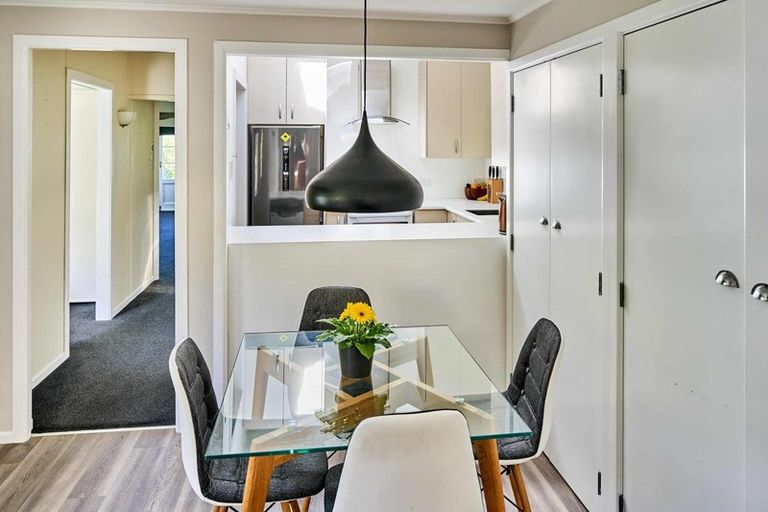 Photo of property in 121 Marine Drive, Sorrento Bay, Lower Hutt, 5013