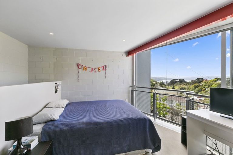 Photo of property in 3 Northland Road, Northland, Wellington, 6012