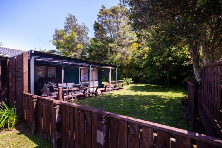 Photo of property in 38 Carlton Terrace, Westown, New Plymouth, 4310