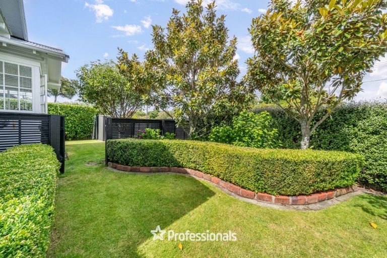 Photo of property in 2 Ropata Crescent, Boulcott, Lower Hutt, 5010