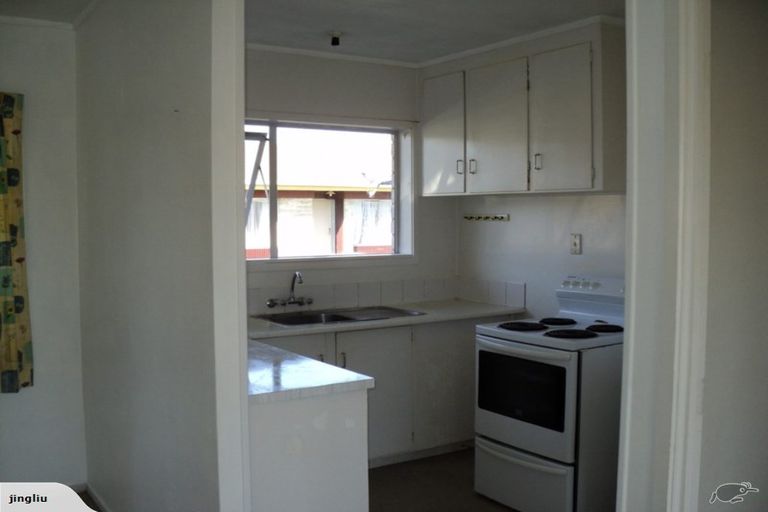 Photo of property in 2/26 Arawa Street, New Lynn, Auckland, 0600