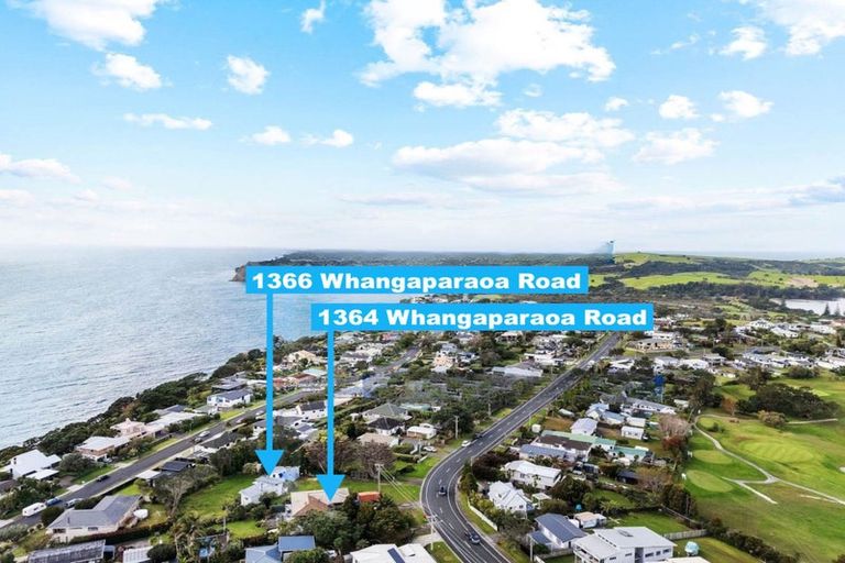 Photo of property in 1366 Whangaparaoa Road, Army Bay, Whangaparaoa, 0930