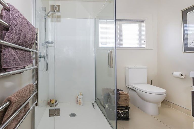 Photo of property in 62 Brougham Street, Mount Victoria, Wellington, 6011