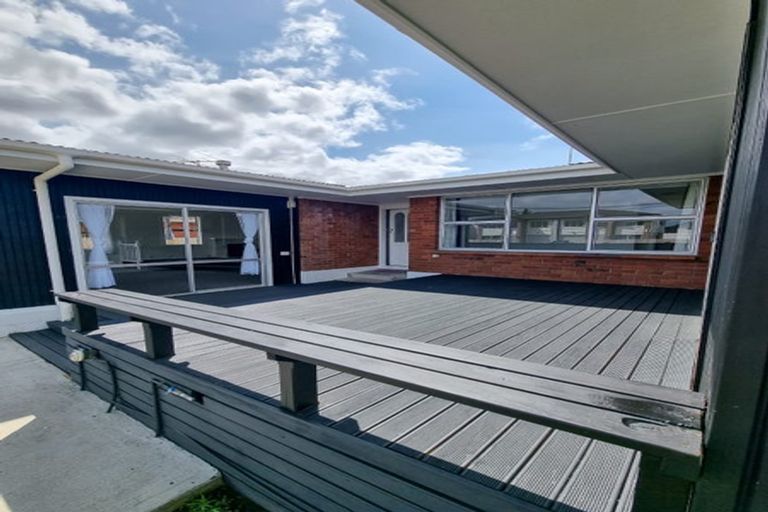 Photo of property in 79 Motatau Road, Papatoetoe, Auckland, 2025