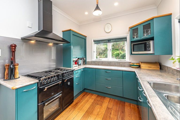 Photo of property in 31 Kent Road, Saint Johns Hill, Whanganui, 4501