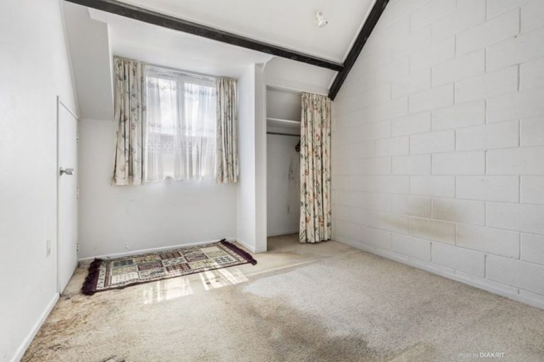 Photo of property in Paddington Apartments, 13/15 Mckinley Crescent, Brooklyn, Wellington, 6021