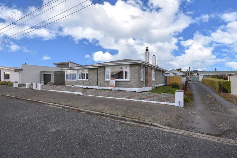 Photo of property in 33 Ajax Street, Milton, 9220