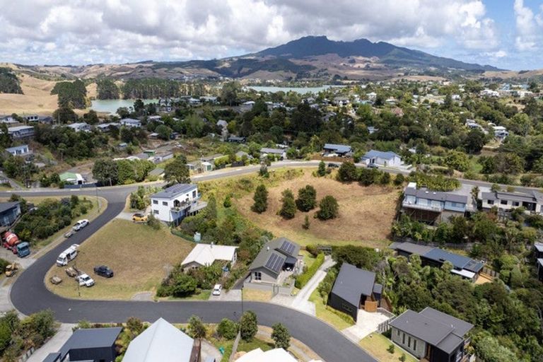 Photo of property in 5 Primrose Street, Raglan, 3225