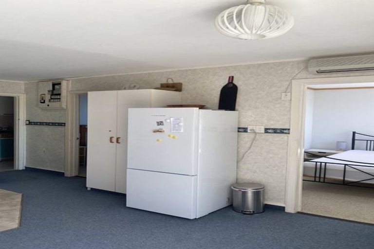 Photo of property in 42 Rua Avenue, Waitarere Beach, Levin, 5510