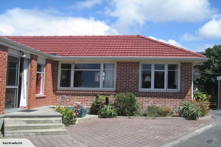 Photo of property in 33 Beachville Road, Redcliffs, Christchurch, 8081
