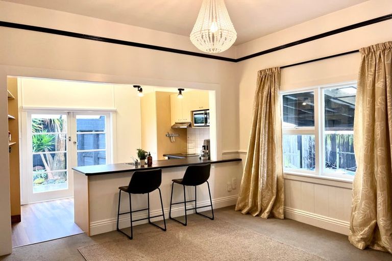 Photo of property in 2 Oxley Avenue, St Albans, Christchurch, 8014