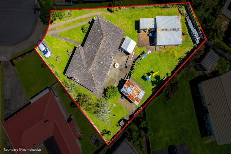 Photo of property in 12 Derrett Place, Mangere Bridge, Auckland, 2022