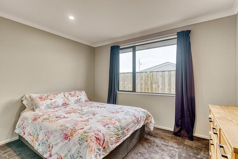 Photo of property in 55 Tiritiri Moana Drive, Pegasus, 7612