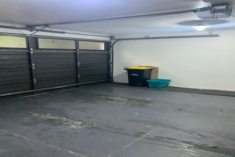 Photo of property in 9 Birdwood Street, Karori, Wellington, 6012