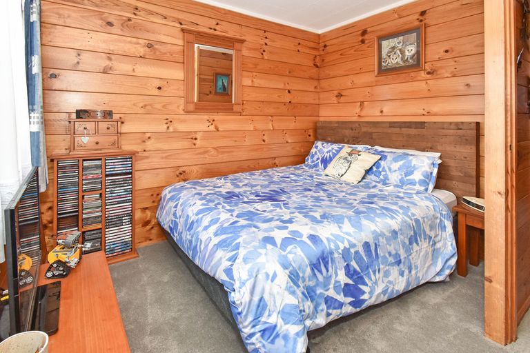 Photo of property in 156 Carnoustie Drive, Wattle Downs, Auckland, 2103