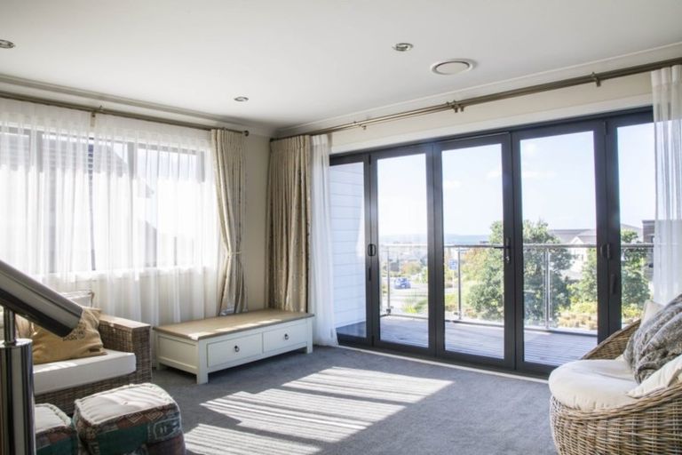 Photo of property in 66 Caldera Drive, Long Bay, Auckland, 0630