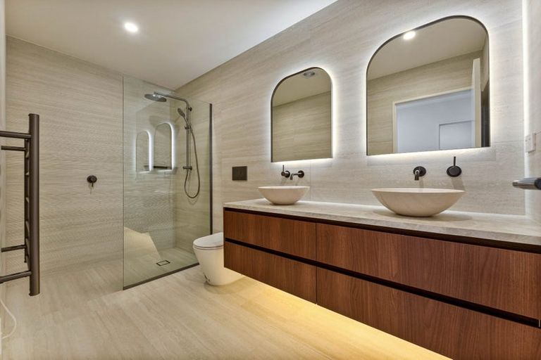 Photo of property in 318 Swanson Road, Henderson, Auckland, 0610