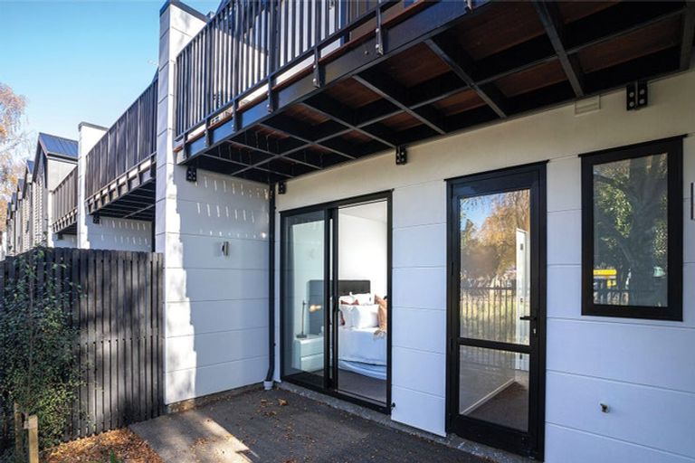 Photo of property in 6/27 Harewood Road, Papanui, Christchurch, 8053