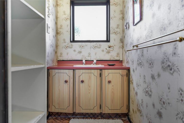 Photo of property in 43 Te Aroha Street, Hamilton East, Hamilton, 3216