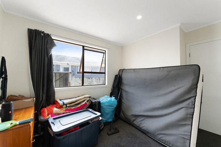 Photo of property in 21 Sharland Avenue, Manurewa, Auckland, 2102