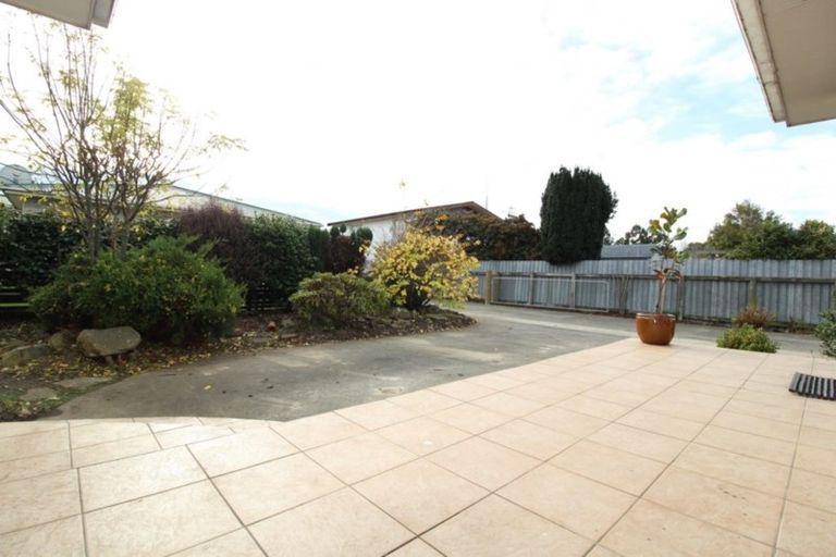 Photo of property in 19 Grange Street, Winton, 9720