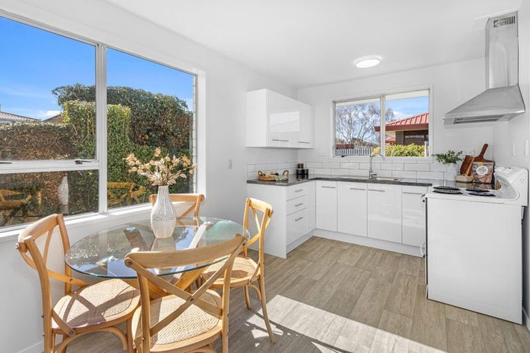 Photo of property in 4/16 Leslie Street, Upper Riccarton, Christchurch, 8041