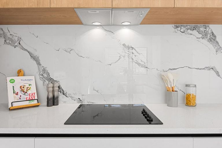 Photo of property in 11 Glenfinn Place, Massey, Auckland, 0614