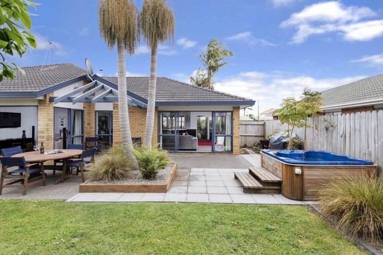 Photo of property in 4 Emyvalie Place, Dannemora, Auckland, 2016
