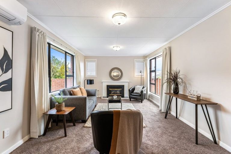 Photo of property in 111 Centennial Avenue, Helensburgh, Dunedin, 9010