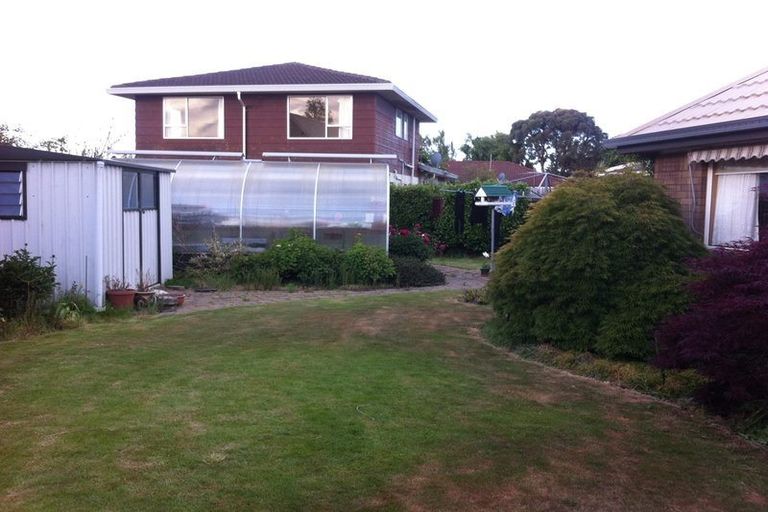 Photo of property in 6 O'connor Place, Burnside, Christchurch, 8053