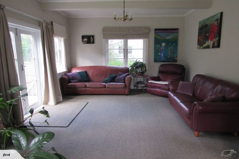 Photo of property in 404 Muritai Road, Eastbourne, Lower Hutt, 5013