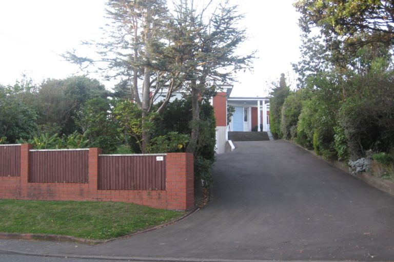 Photo of property in 112 Seatoun Heights Road, Seatoun, Wellington, 6022