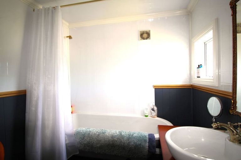 Photo of property in 49 Till Street, South Hill, Oamaru, 9400