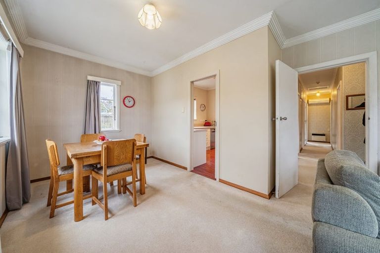 Photo of property in 74 Bledisloe Crescent, Wainuiomata, Lower Hutt, 5014