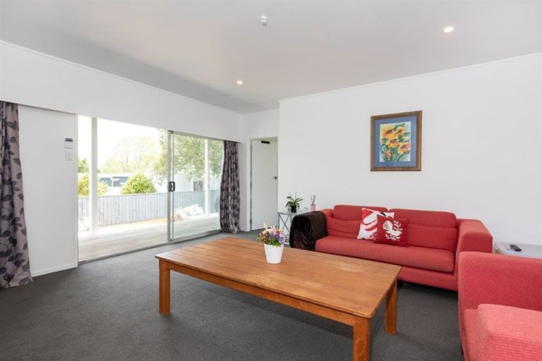 Photo of property in 6 Isobel Road, Greenhithe, Auckland, 0632