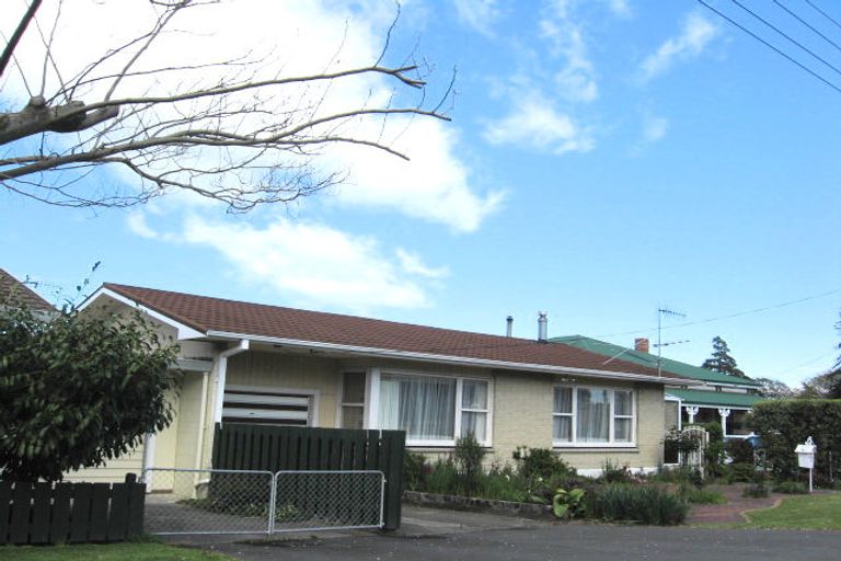 Photo of property in 2/240 Songer Street, Stoke, Nelson, 7011