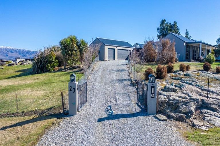 Photo of property in 23 Old Golf Course Road, Bridge Hill, Alexandra, 9320