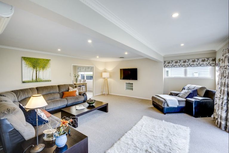 Photo of property in 42 Balliol Avenue, Pirimai, Napier, 4112