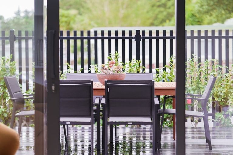 Photo of property in 26-28 Ruahine Street, Paraparaumu, 5032