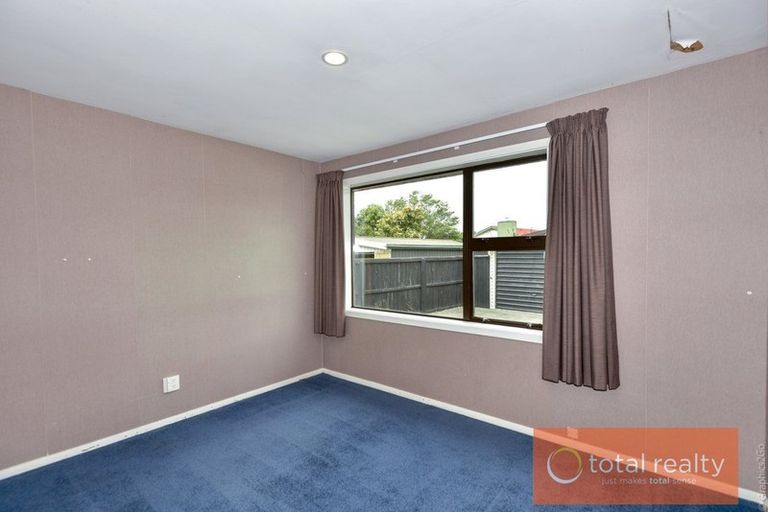 Photo of property in 23 Wolsey Place, Hillmorton, Christchurch, 8025