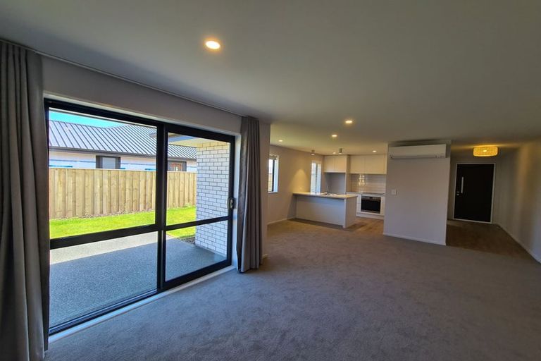 Photo of property in 12 Nathaniel Archer Street, Woodend, 7610