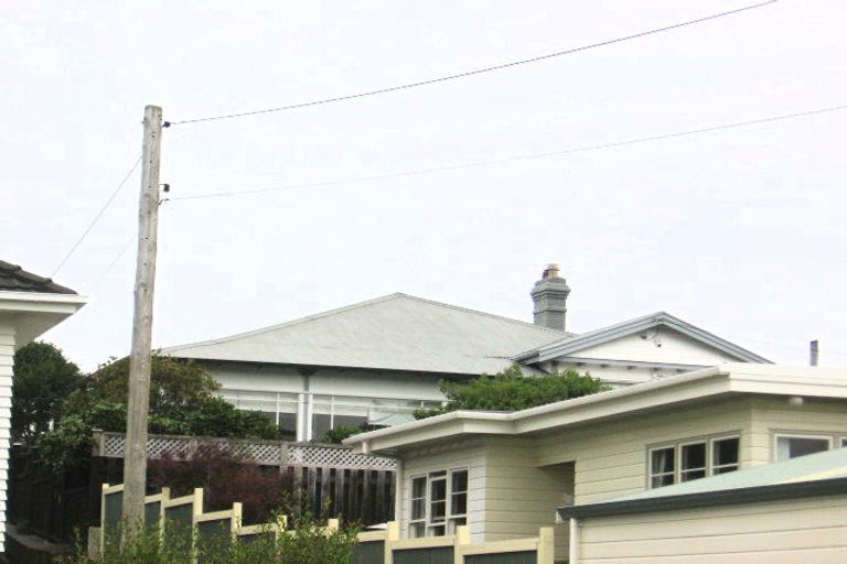 Photo of property in 15 Izard Road, Khandallah, Wellington, 6035