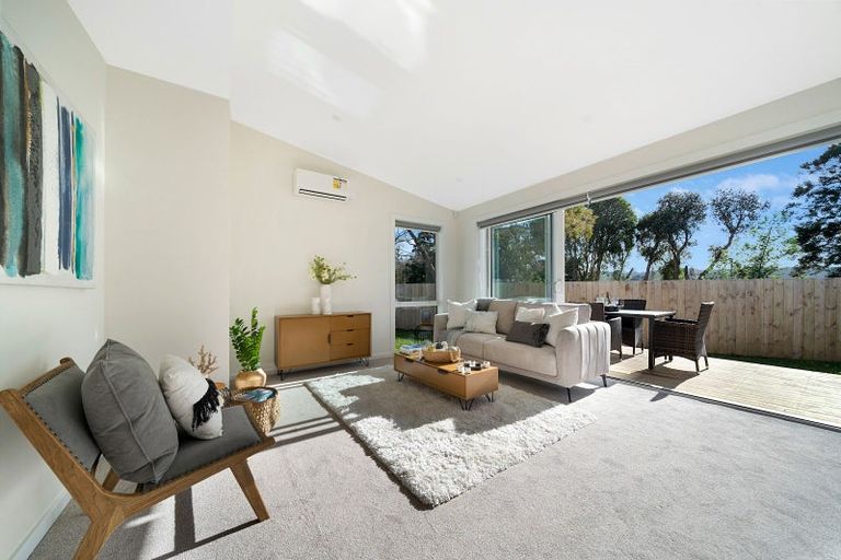 Photo of property in 400 Main Road, Huapai, Kumeu, 0810