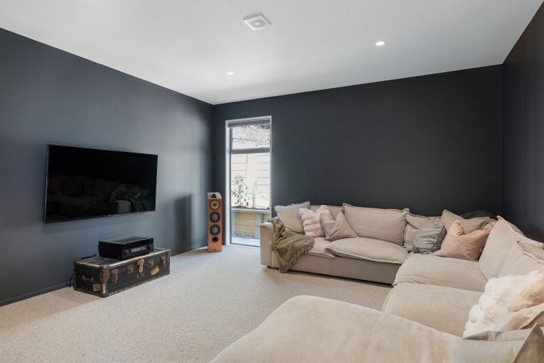 Photo of property in 13 Barnfields Close, Halswell, Christchurch, 8025