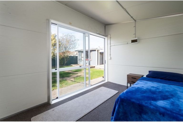 Photo of property in 28 Taurima Street, Hei Hei, Christchurch, 8042