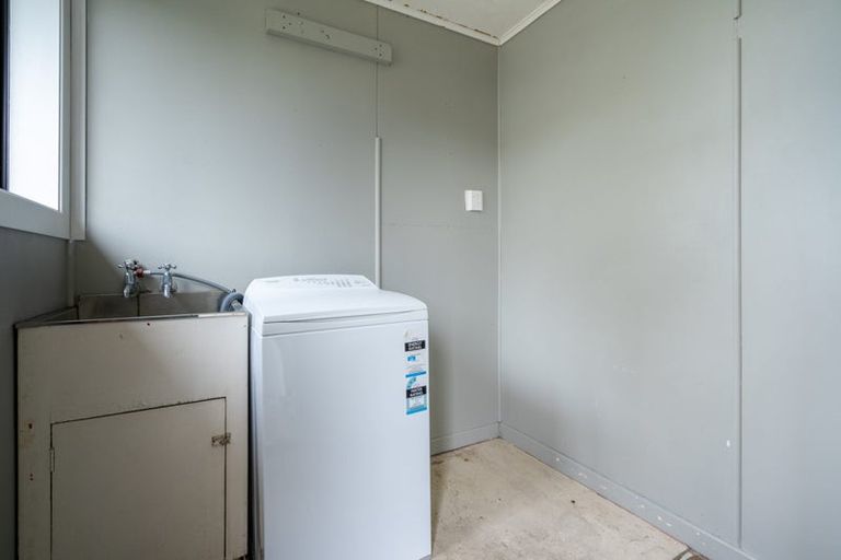 Photo of property in 1 Lyon Street, Glengarry, Invercargill, 9810